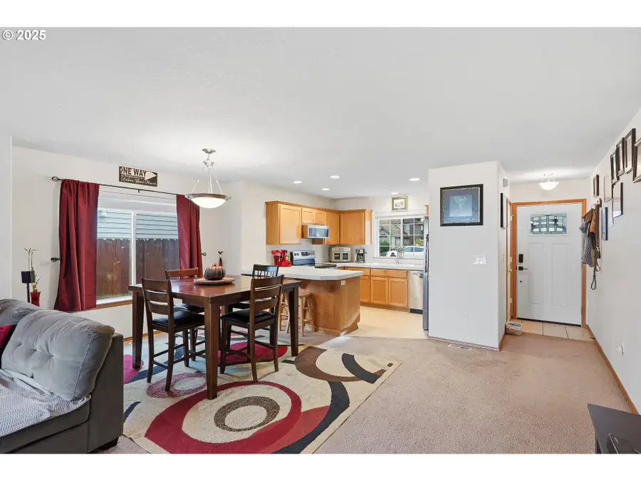 821 E Henry Rd, Newberg, OR 97132 - Image #3