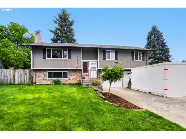 9905 NE Heron Cir, Vancouver, WA 98664