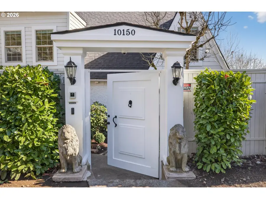 10150 S Riverside Dr, Portland, OR 97219 - #2