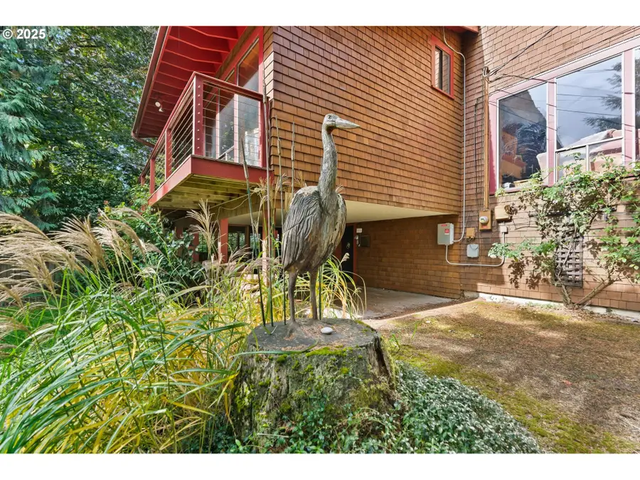 8023 SW 31st Ave, Portland, OR 97219 - Image #2