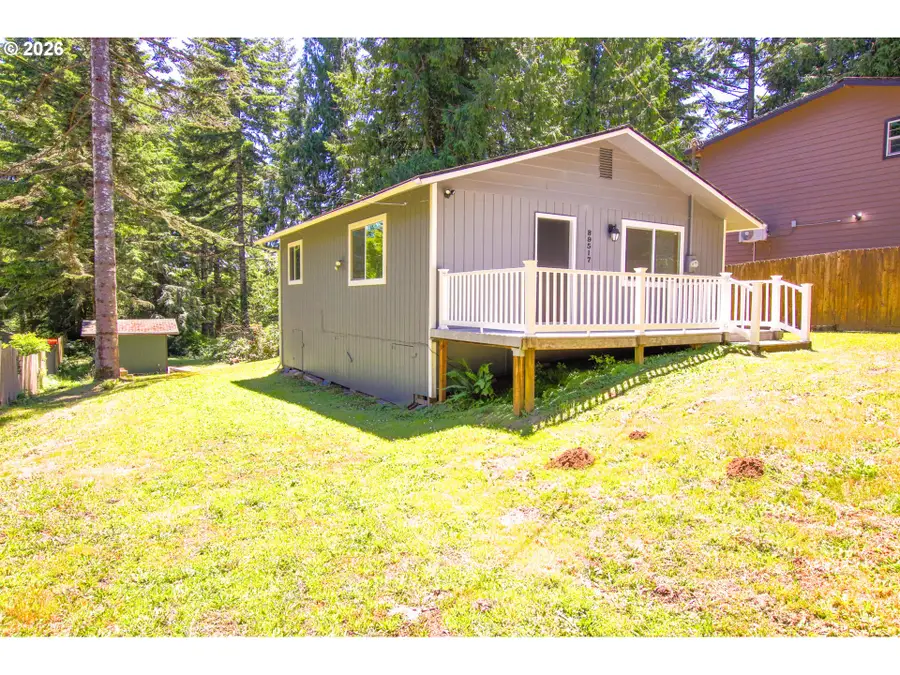 89517 Shore Crest Dr, Florence, OR 97439 - #3