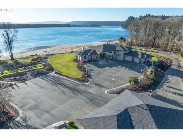 266 Columbia Point Rd, Longview, WA 98632