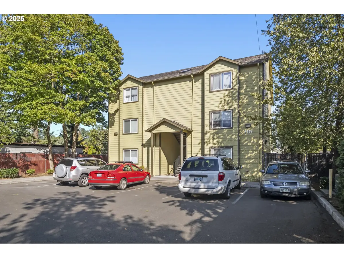 2448 SE 117th Ave, Portland, OR 97216 - Image #1