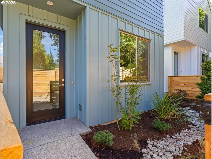 2524 SE 18th Ave, Portland, OR 97202 - #2