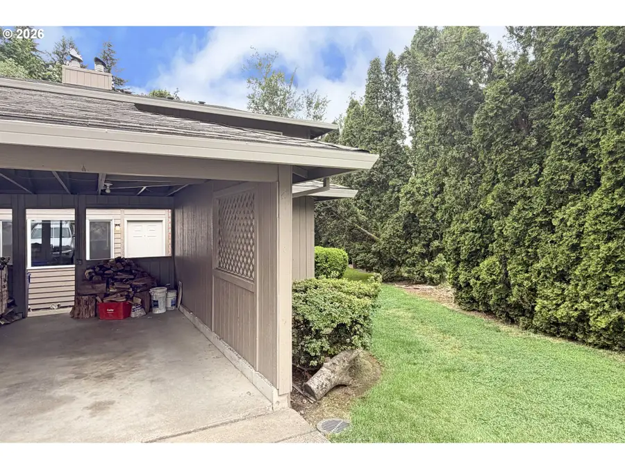 3110 NE 7th Ct, Gresham, OR 97030 - #3