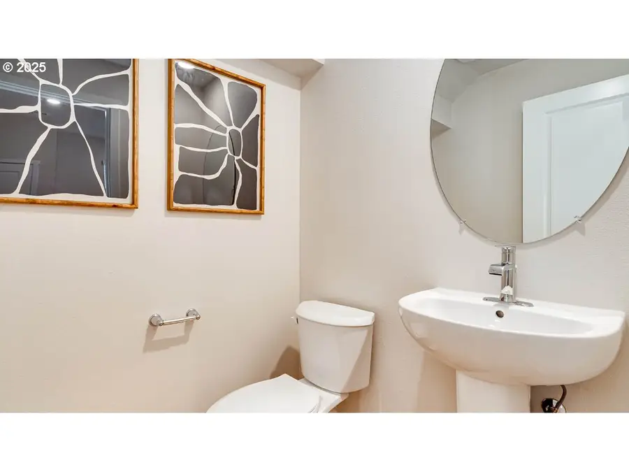 2170 36th Ave, Forest Grove, OR 97116 - Image #3