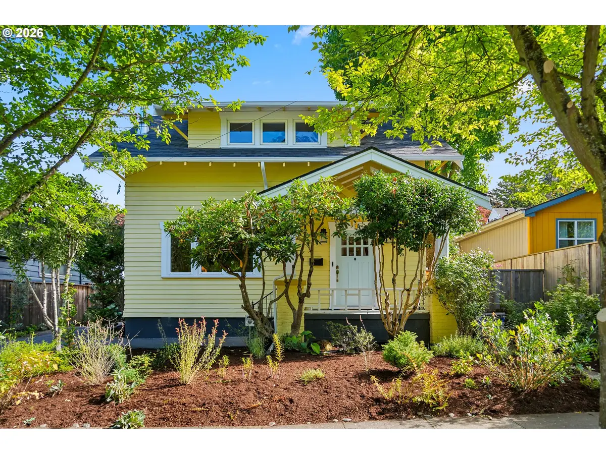 516 SE 54th Ave, Portland, OR 97215 - #1