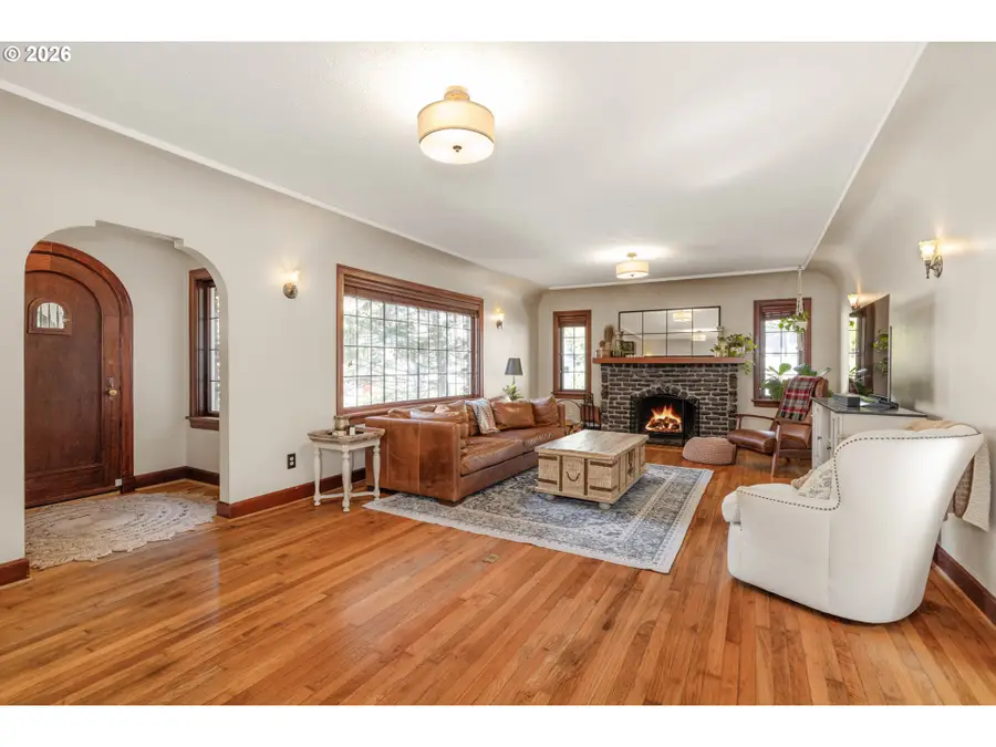 626 SW Comus Ct, Portland, OR 97219 - #3