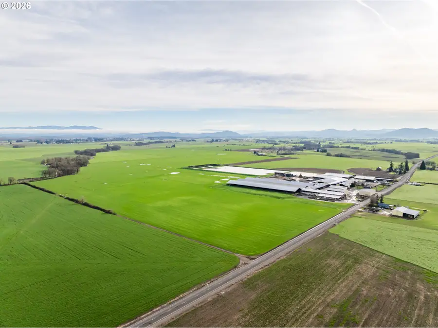 35725 Engle Rd, Albany, OR 97322 - Image #2