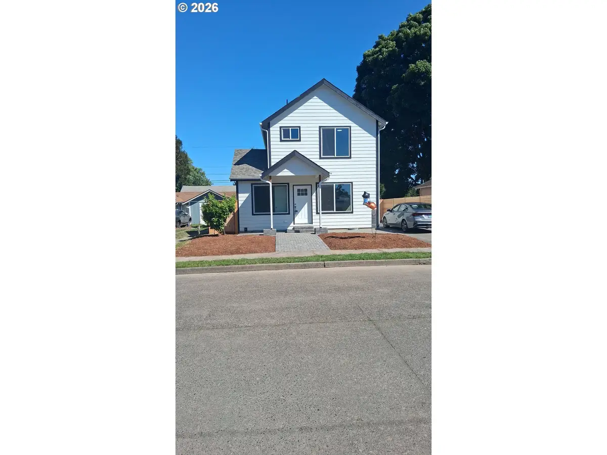 278 24th Ave, Longview, WA 98632 - #1