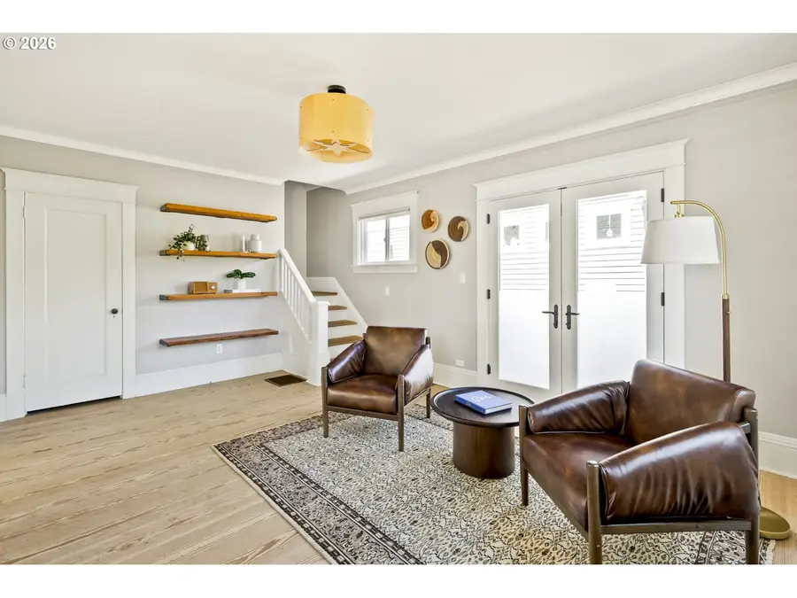 6305 N Delaware Ave, Portland, OR 97217 - #2