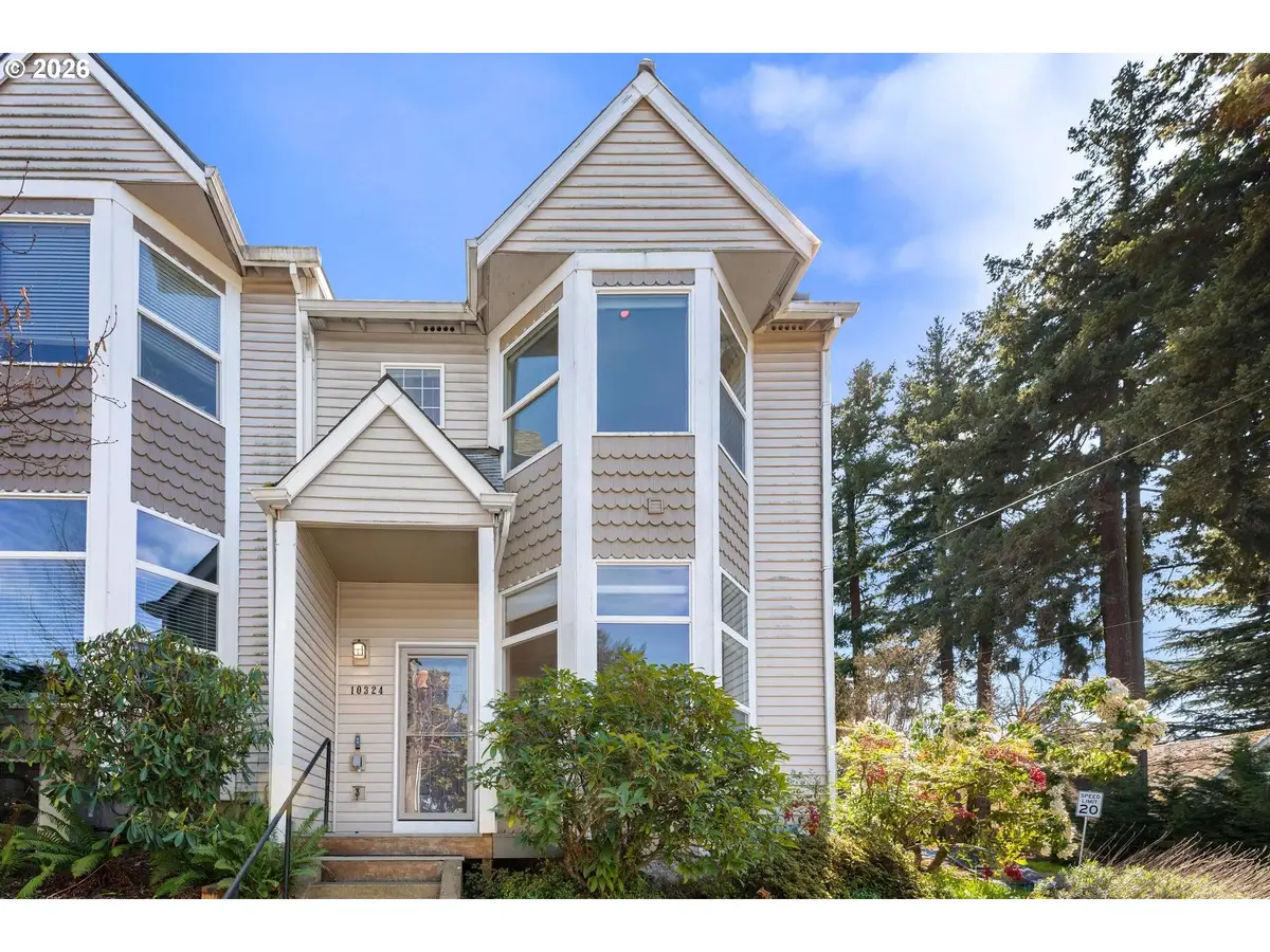 10324 NE Fargo St, Portland, OR 97220 - #1