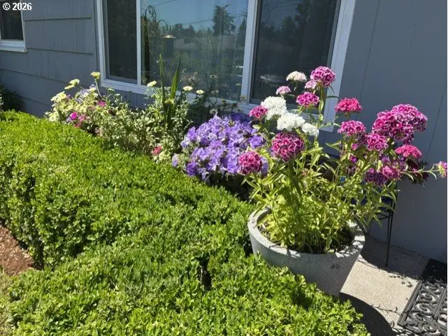 1107 SE 123rd Ave, Portland, OR 97233 - #3