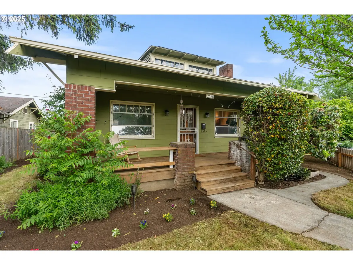 7525 N Albina Ave, Portland, OR 97217 - Image #1