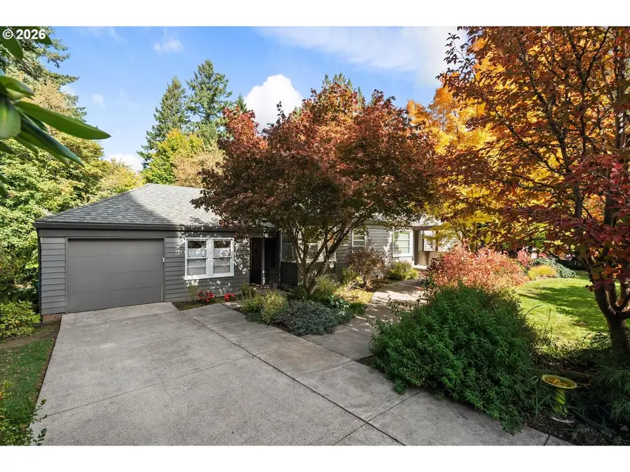 1021 SW Stephenson Ct, Portland, OR 97219 - #3