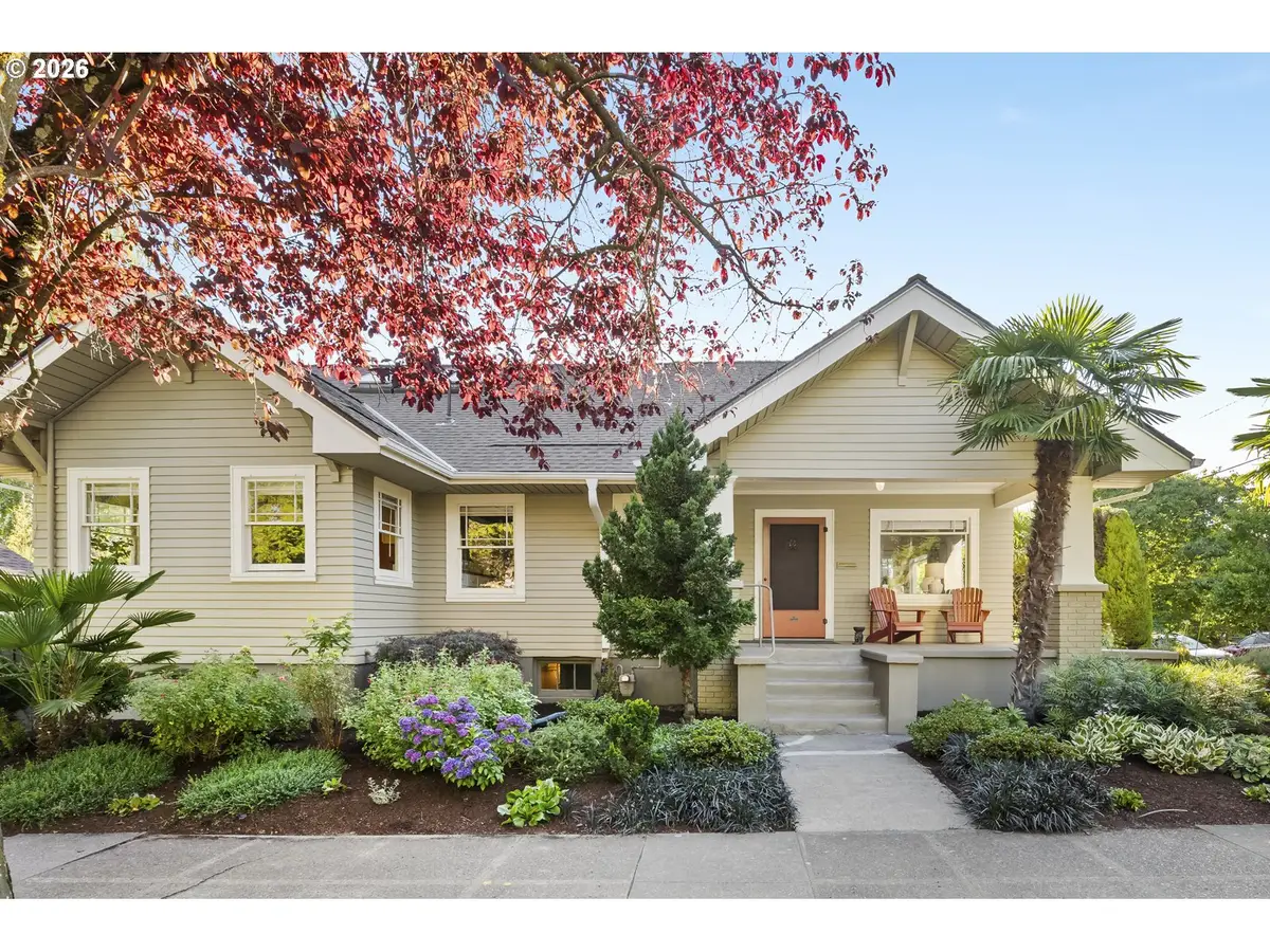 2136 SE Grant St, Portland, OR 97214 - #1