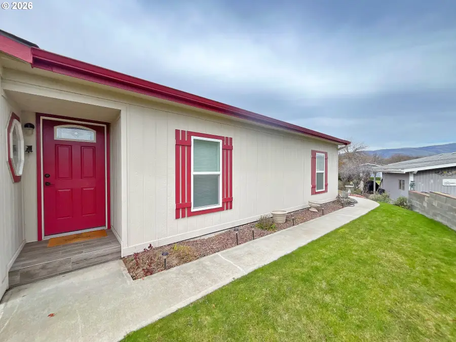 950 Pomona St #167, The Dalles, OR 97058 - #2