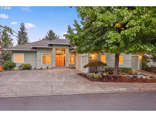 3244 Wintercreek Dr, Eugene, OR 97405