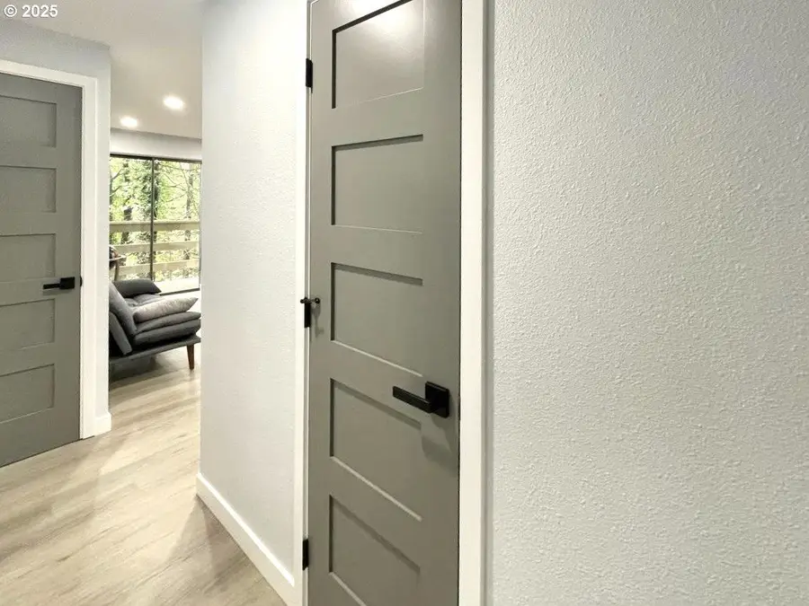 344 Cervantes Cir, Lake Oswego, OR 97035 - Image #3