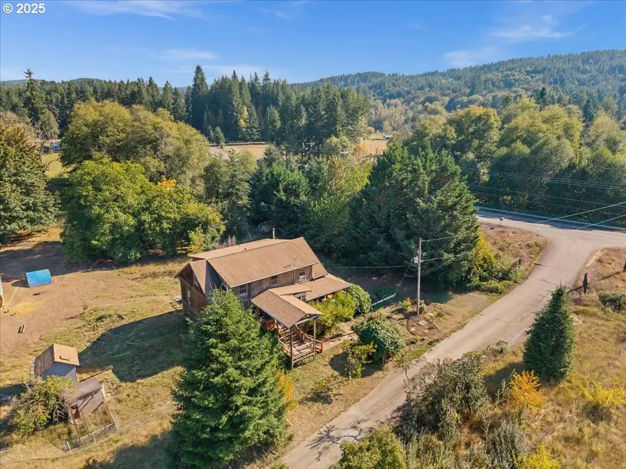 67836 Nehalem Hwy, Vernonia, OR 97064 - Image #2