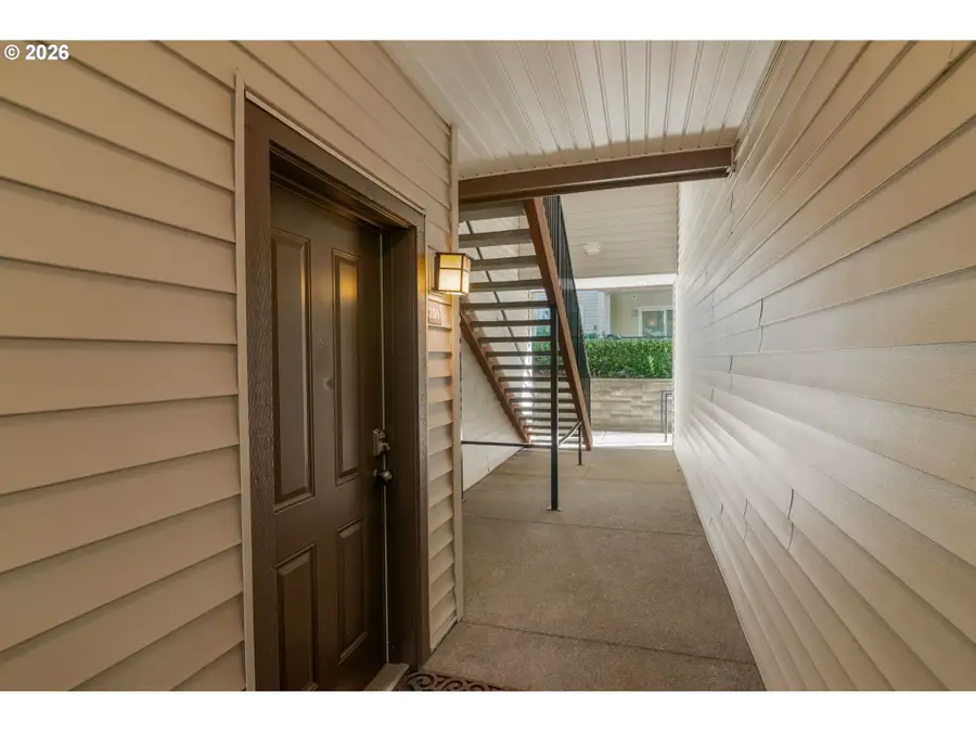 11830 NW Holly Springs Ln #206, Portland, OR 97229 - #3