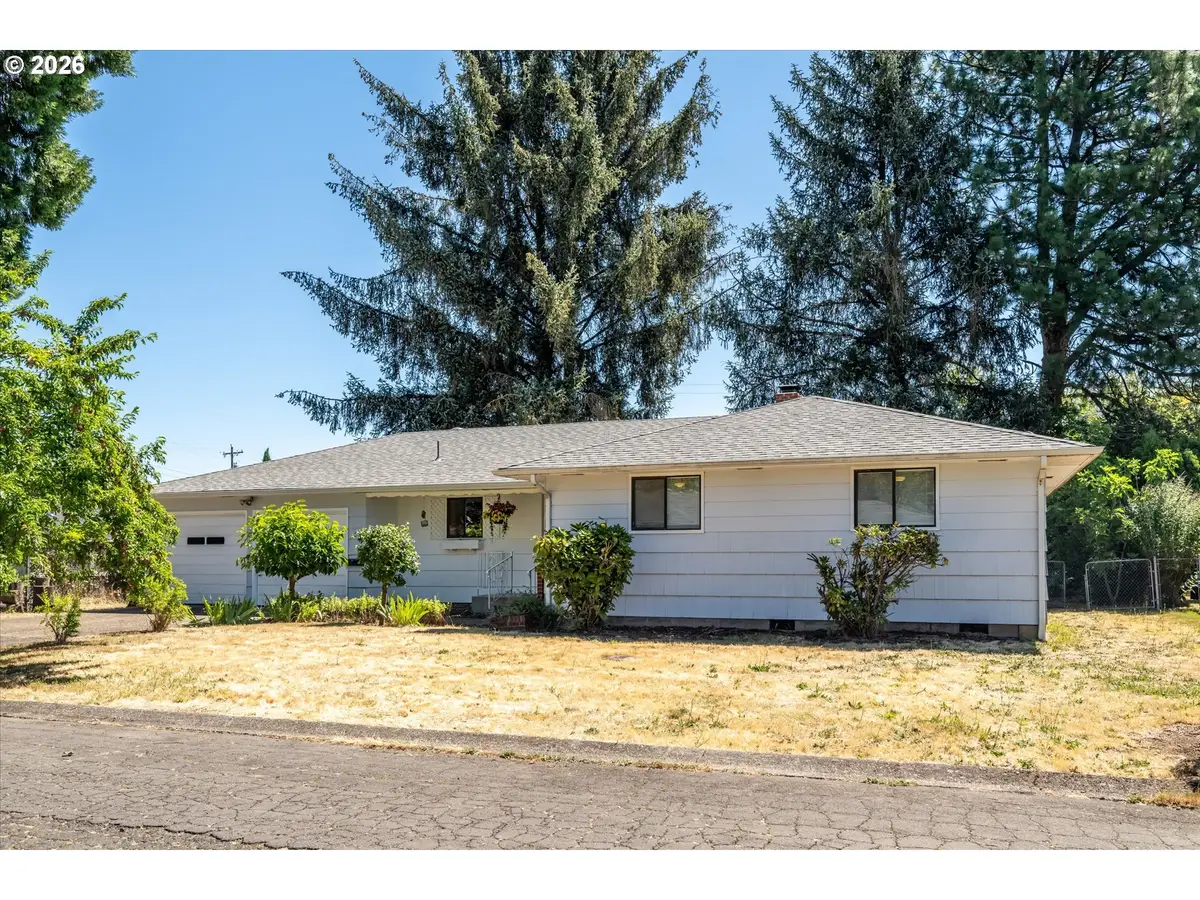 1061 Waite St, Eugene, OR 97402 - #1