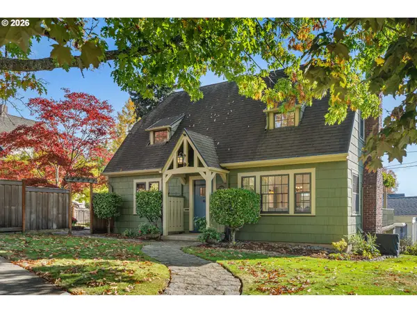 3804 NE Wistaria Dr, Portland, OR 97212
