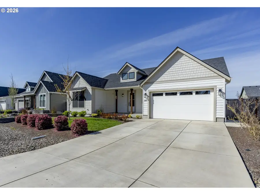 32767 Coburg Creek Dr, Coburg, OR 97408 - #3