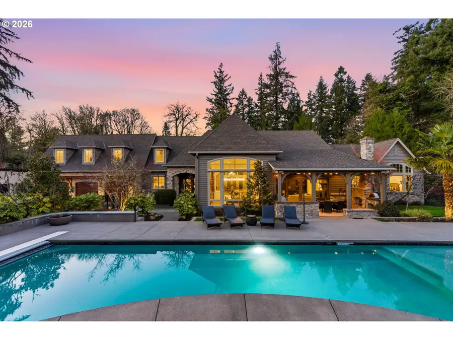 951 Atwater Rd, Lake Oswego, OR 97034 - #2