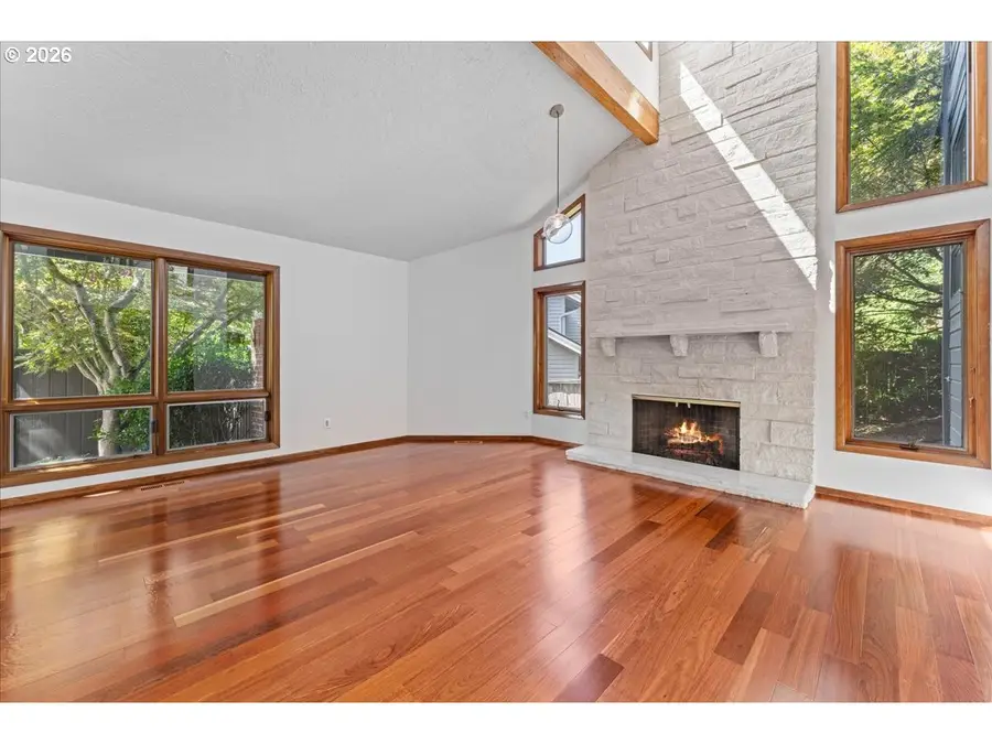 4393 Sundew Ct, Lake Oswego, OR 97035 - #3