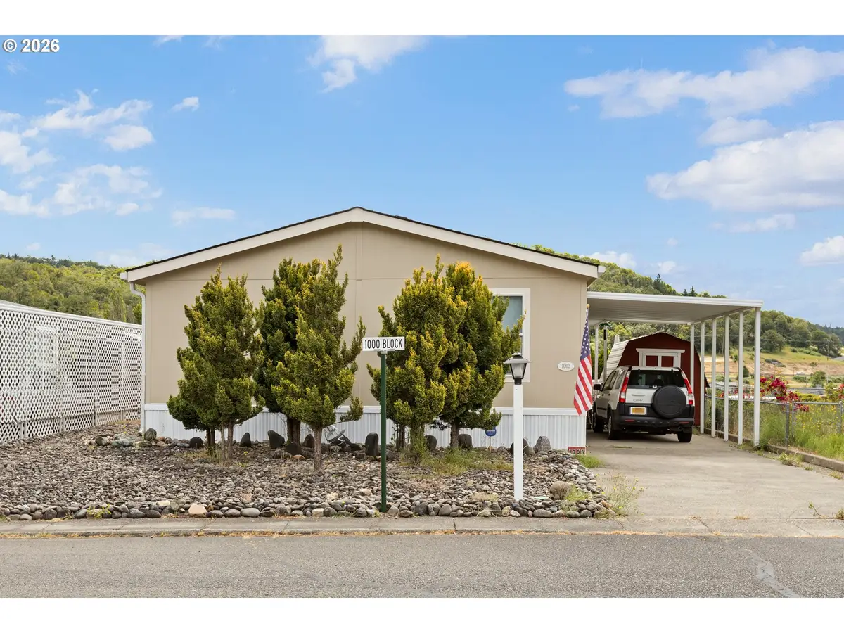 1003 Shadow Ranch Ln, Roseburg, OR 97470 - #1
