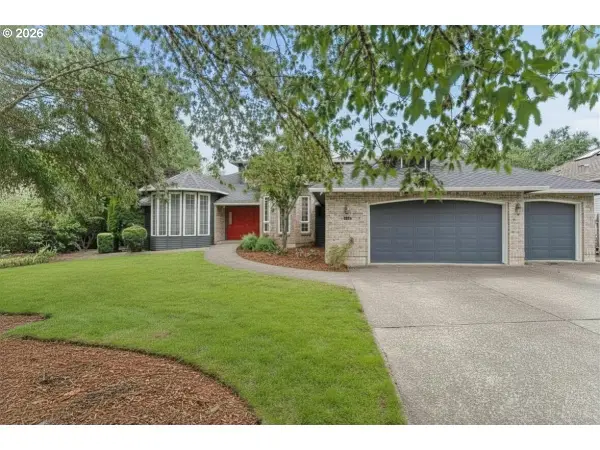 14234 NW Lakeshore Ct, Portland, OR 97229