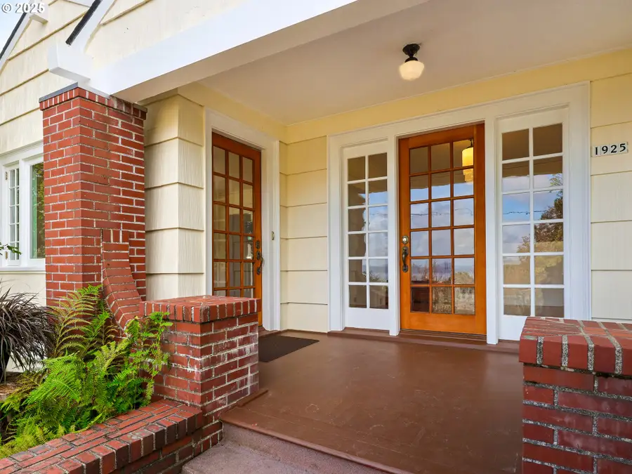 1925 Irving Ave, Astoria, OR 97103 - #3