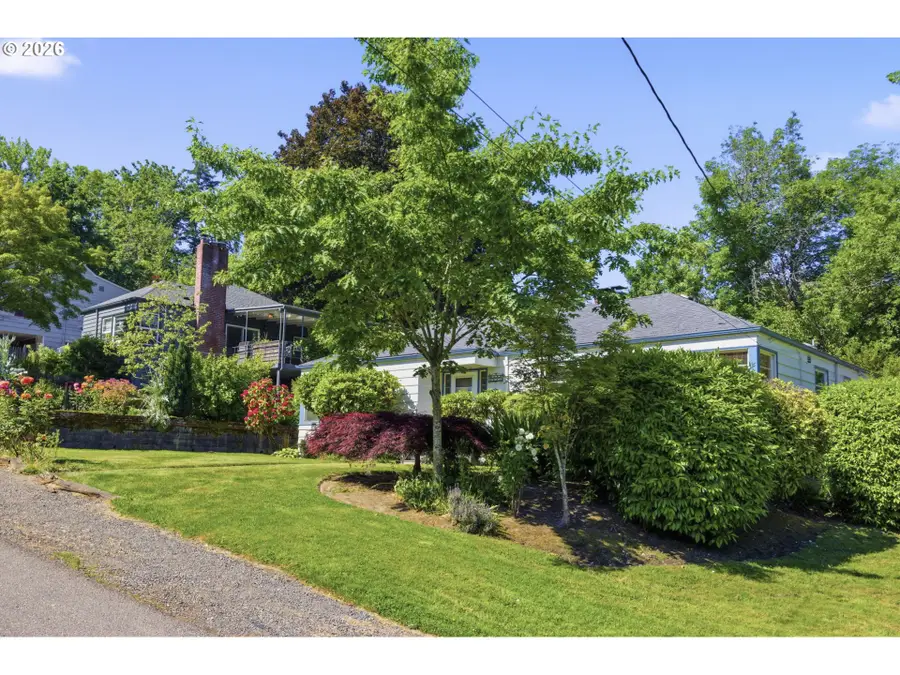 9009 SW 36th Ave, Portland, OR 97219 - #3
