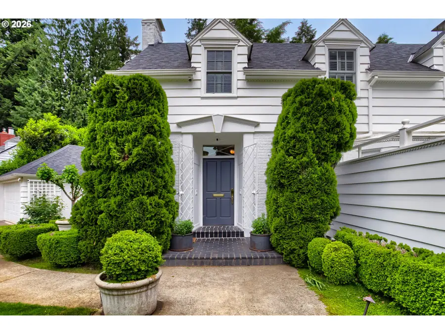 6394 SW Burlingame Ave, Portland, OR 97239 - #3