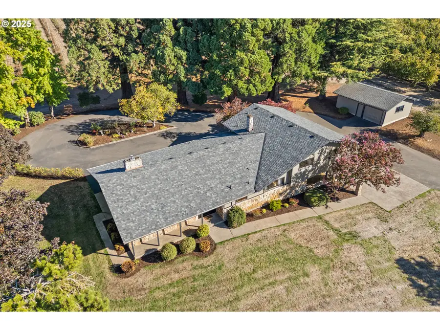 4667 St Paul Hwy Ne, Saint Paul, OR 97137 - Image #3