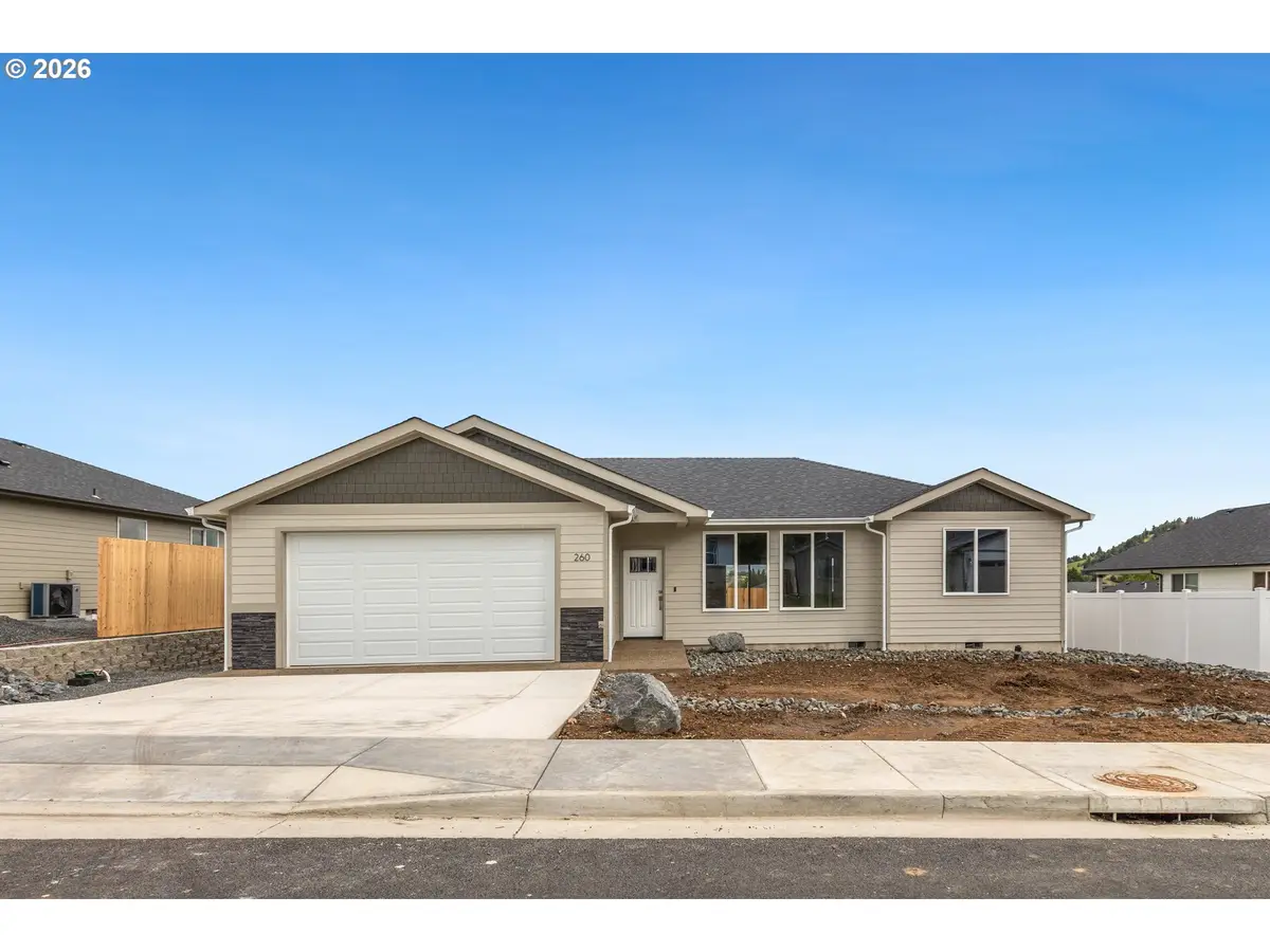 260 SE Logan St, Winston, OR 97496 - #1