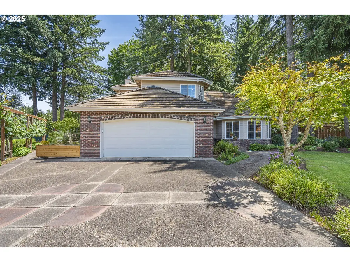 1116 Russ Ln, McMinnville, OR 97128 - #1
