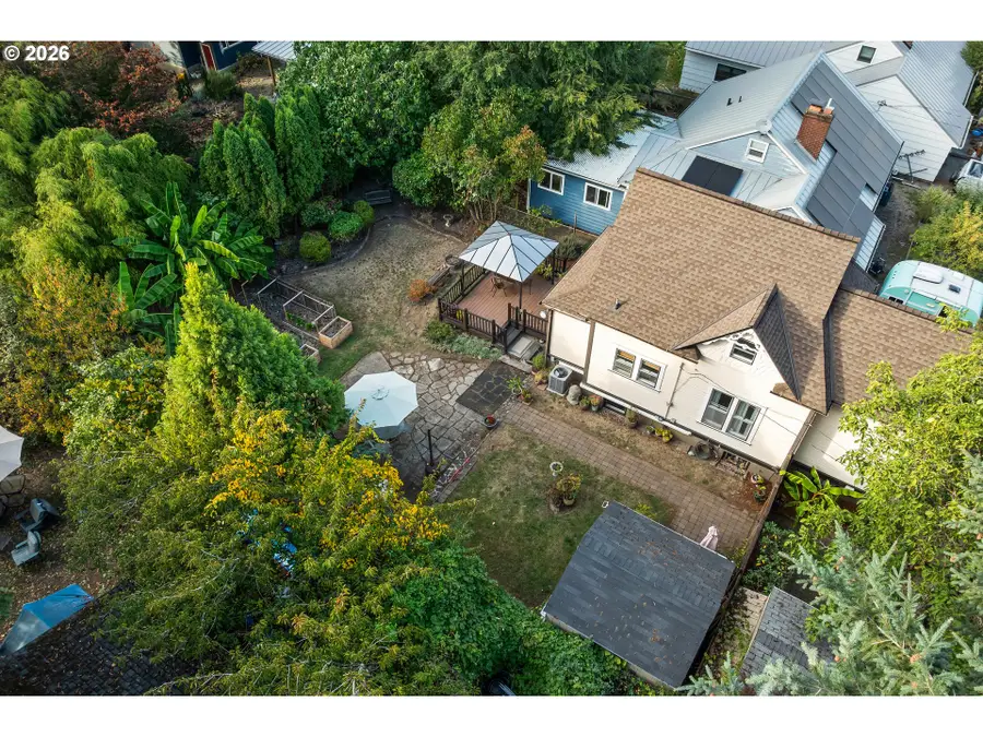 9027 N Charleston Ave, Portland, OR 97203 - #2