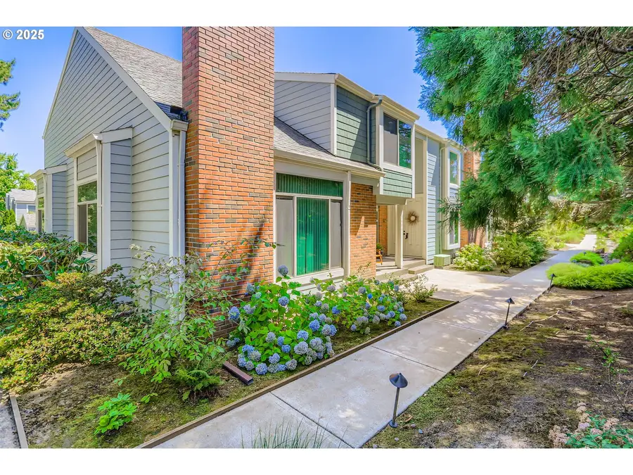 1589 Boca Ratan Dr, Lake Oswego, OR 97034 - Image #2