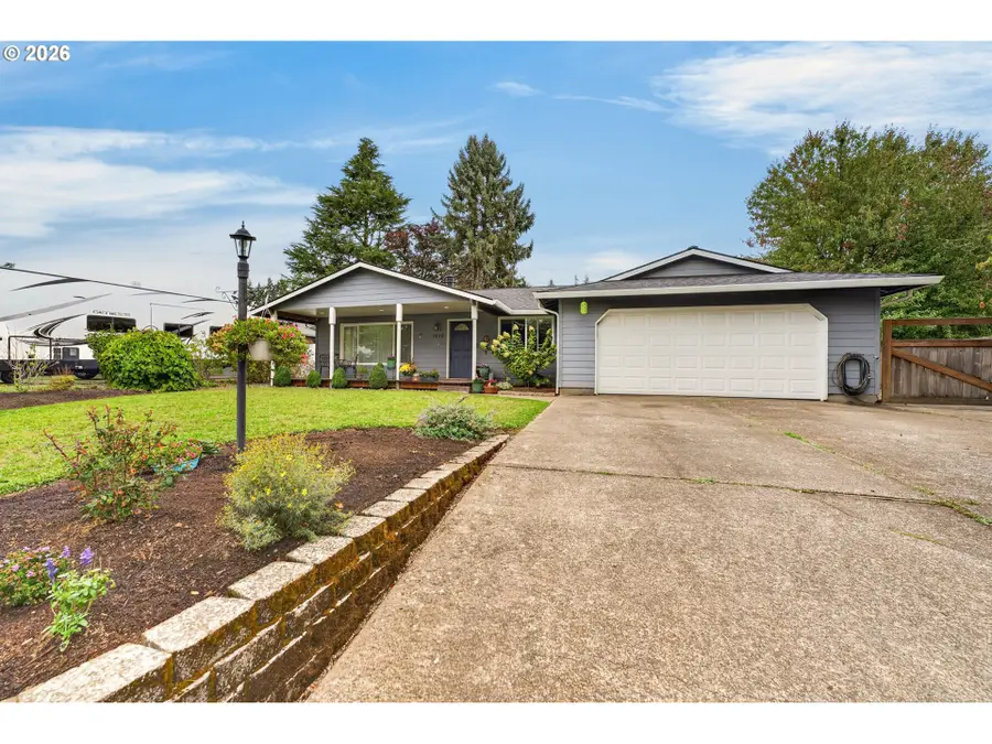 1050 NW Wallace Rd, McMinnville, OR 97128 - #2