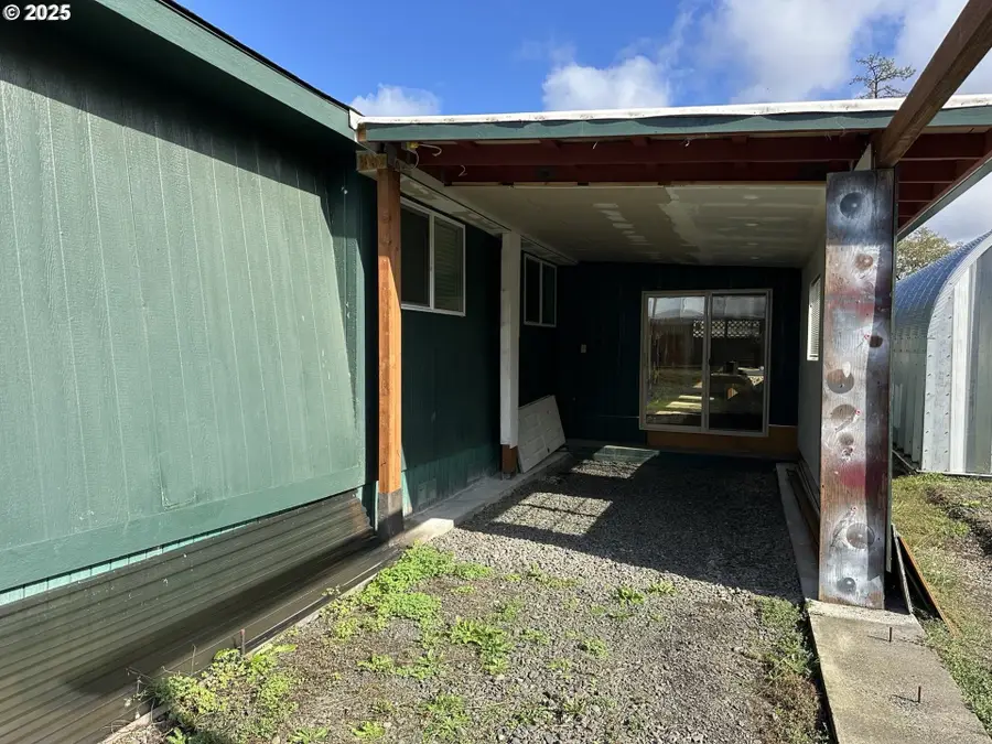 25656 Wildwood Rd, Veneta, OR 97487 - Image #3