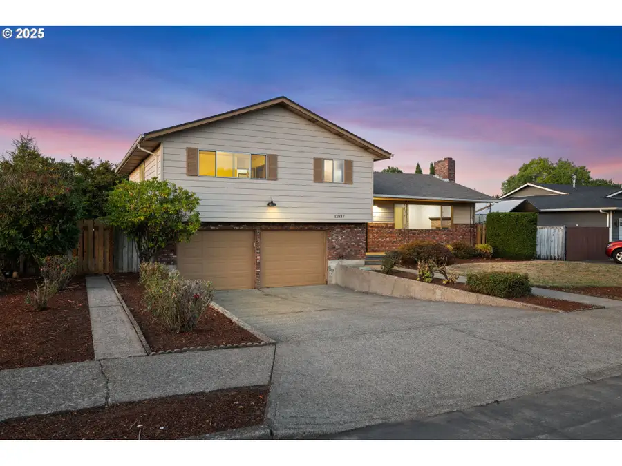 12837 NE Morris St, Portland, OR 97230 - #2