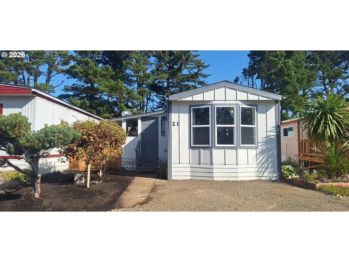 1699 27th St #2118-12, Florence, OR 97439 - #1