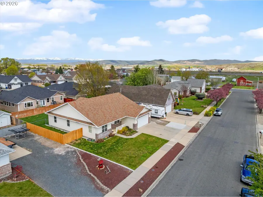 880 F St, Baker City, OR 97814 - #2