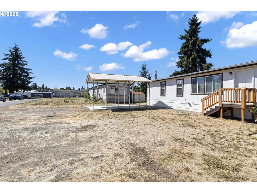 435 Spruce St, Yoncalla, OR 97499 - Image #3
