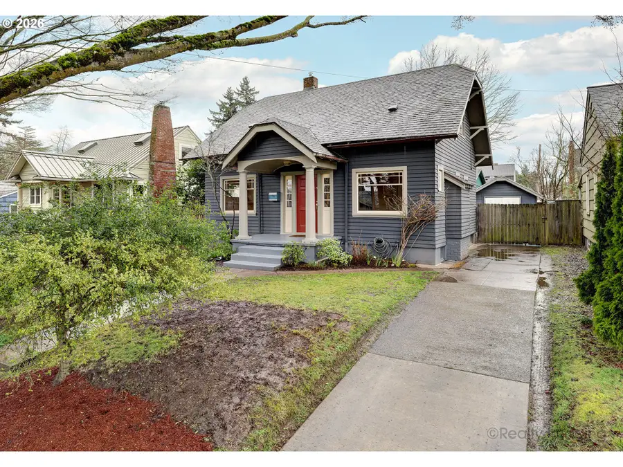 656 NE Buffalo St, Portland, OR 97211 - #2