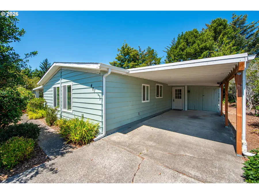 1600 Rhododendron Dr #407, Florence, OR 97439 - #2