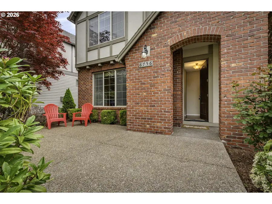 6756 NW Joss Ave, Portland, OR 97229 - #2