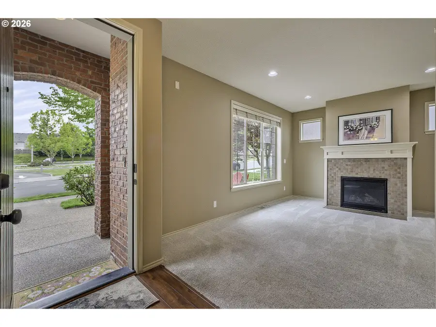 6756 NW Joss Ave, Portland, OR 97229 - #3